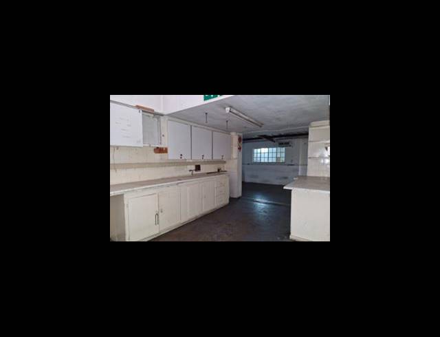 130M² BED & BREAKFAST TO LET IN BENONI CENTRAL
